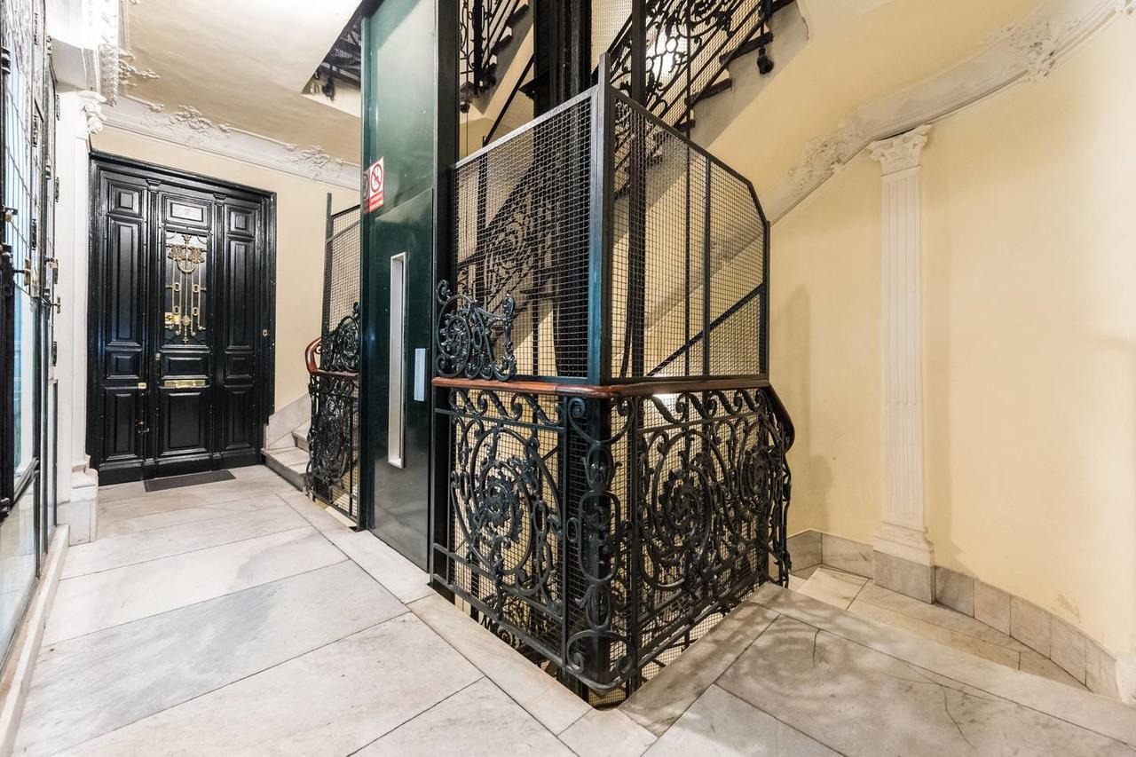Ferienwohnung M&F Gran Via 3 Hab Madrid Exterior foto